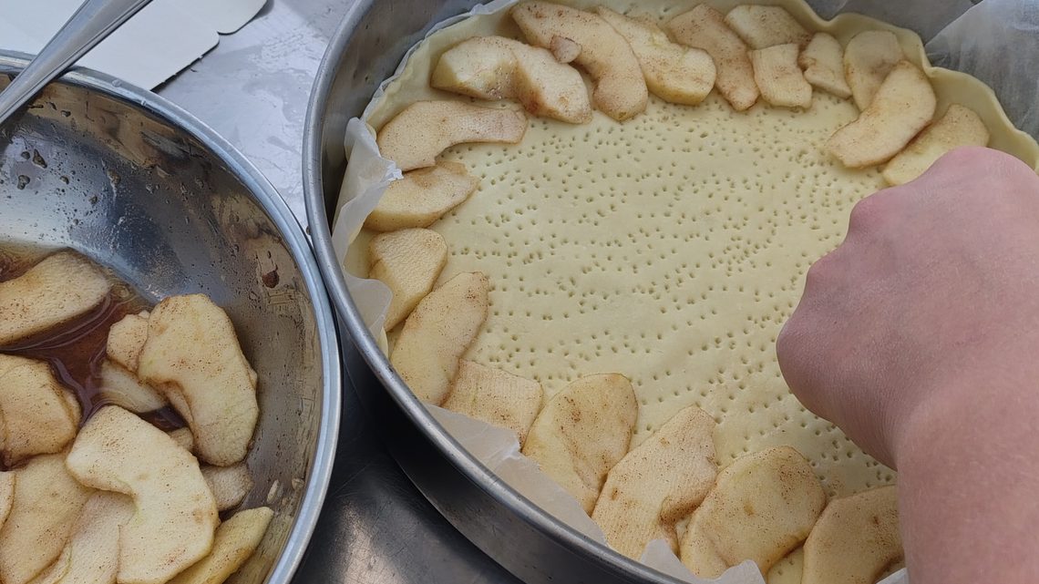 Dalla cucina al Regno Unito: la Apple Pie diventa protagonista di Halloween!