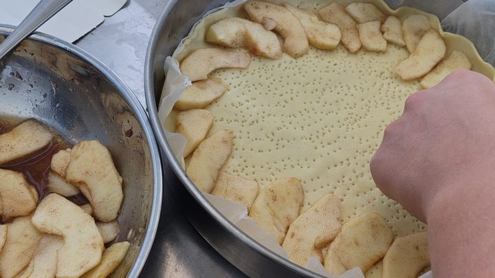 Dalla cucina al Regno Unito: la Apple Pie diventa protagonista di Halloween!
